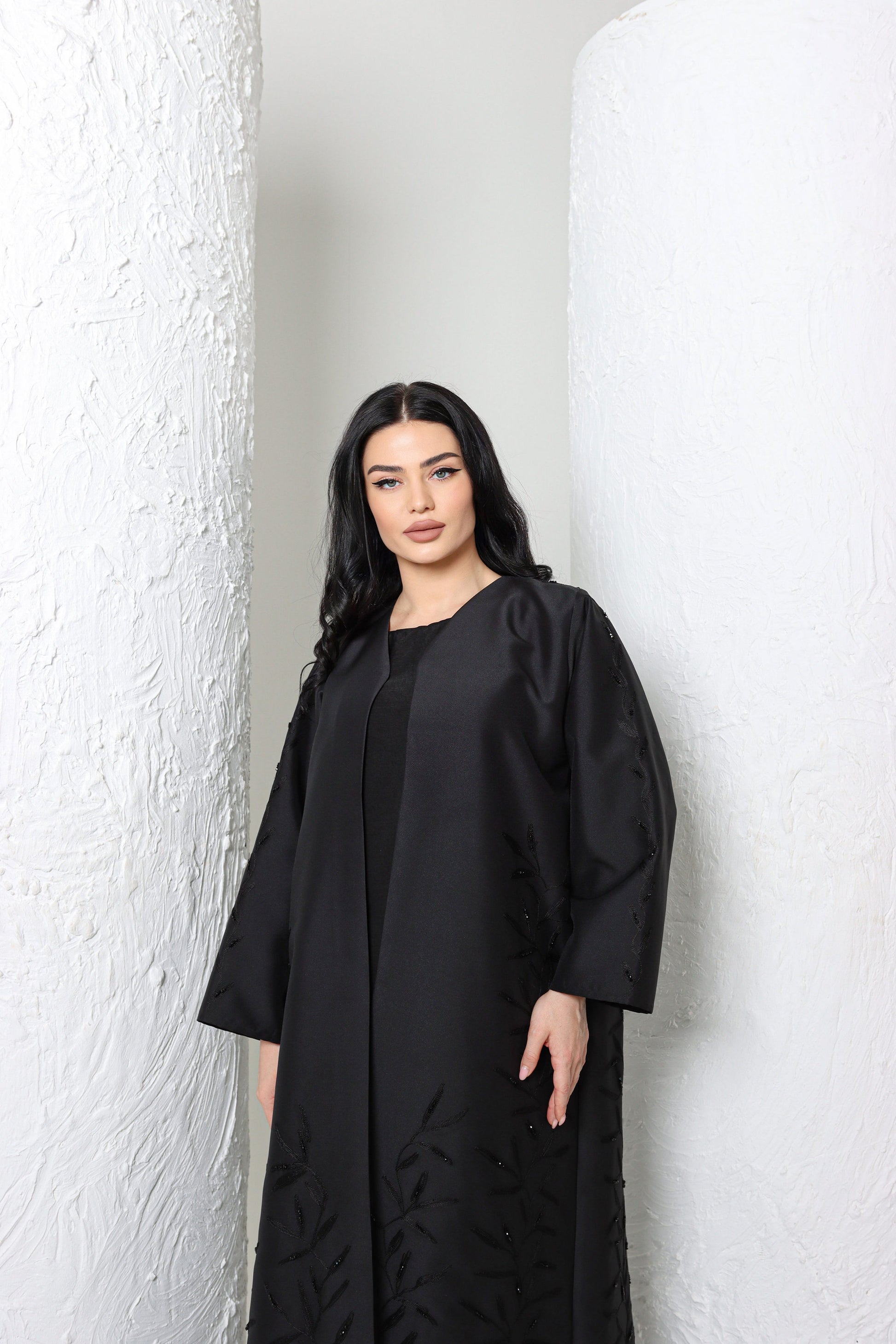 Sandy's Edition Boutique Dubai style Luxury black abaya