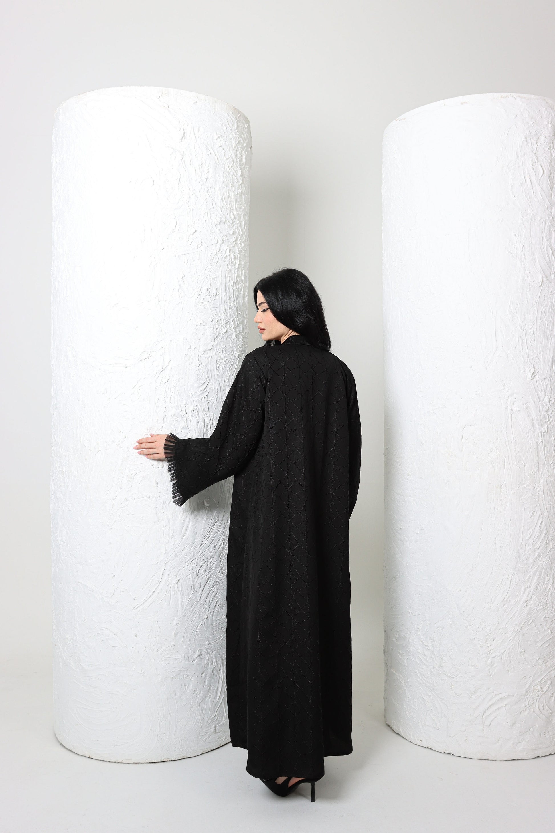 Sandy's Edition Boutique Dubai style Luxury black abaya