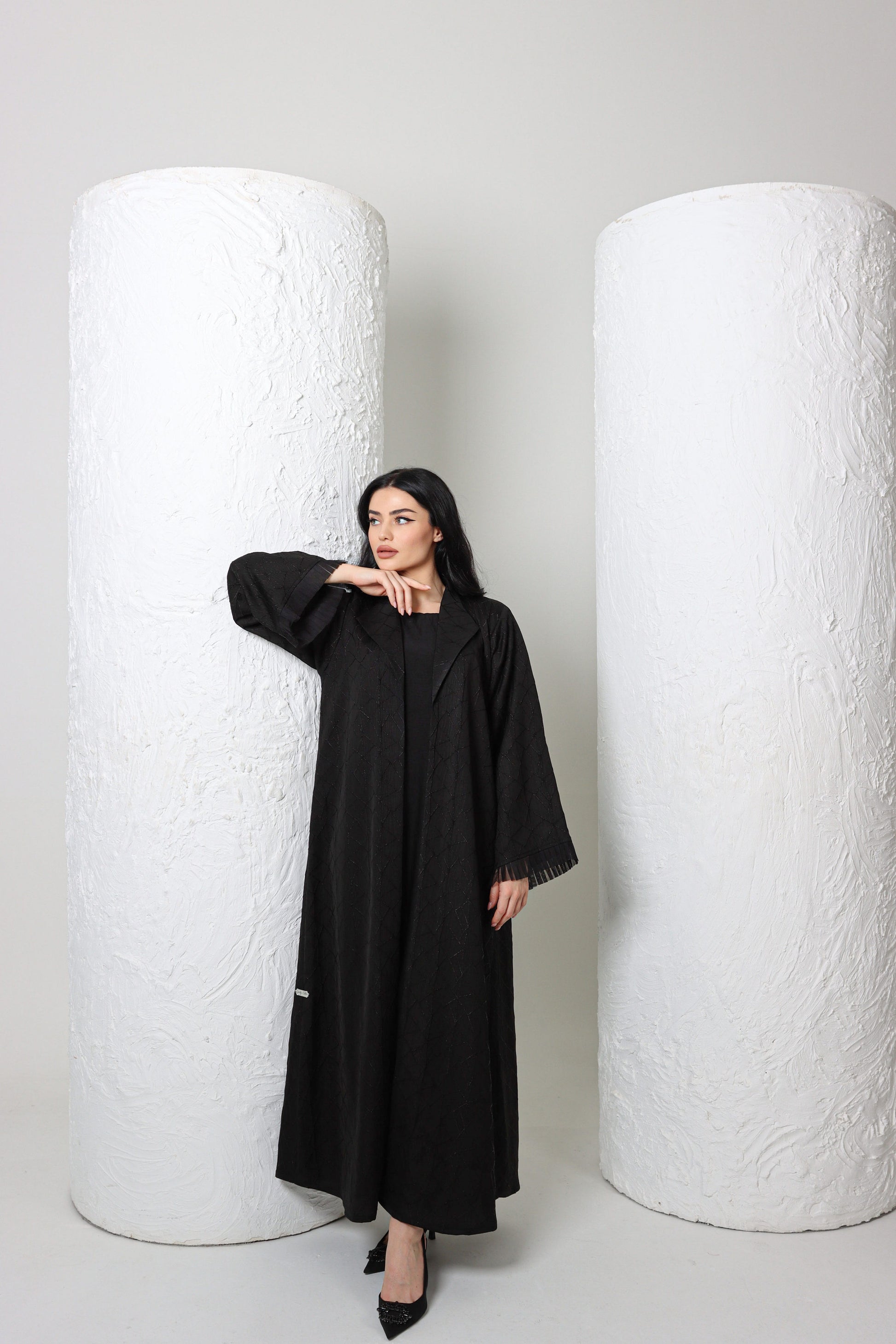 Sandy's Edition Boutique Dubai style Luxury black abaya