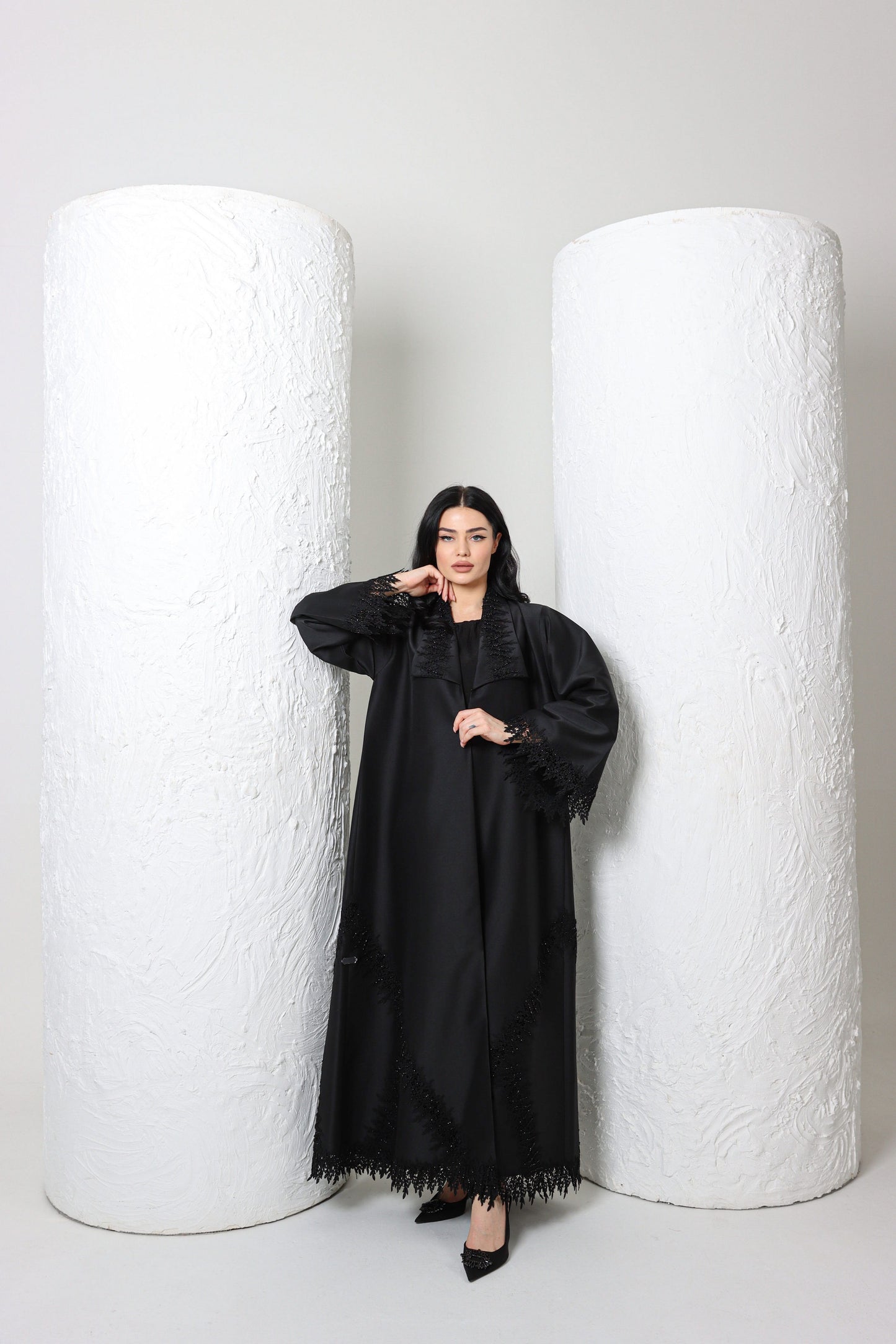 Sandy's Edition Boutique Dubai style Luxury black abaya