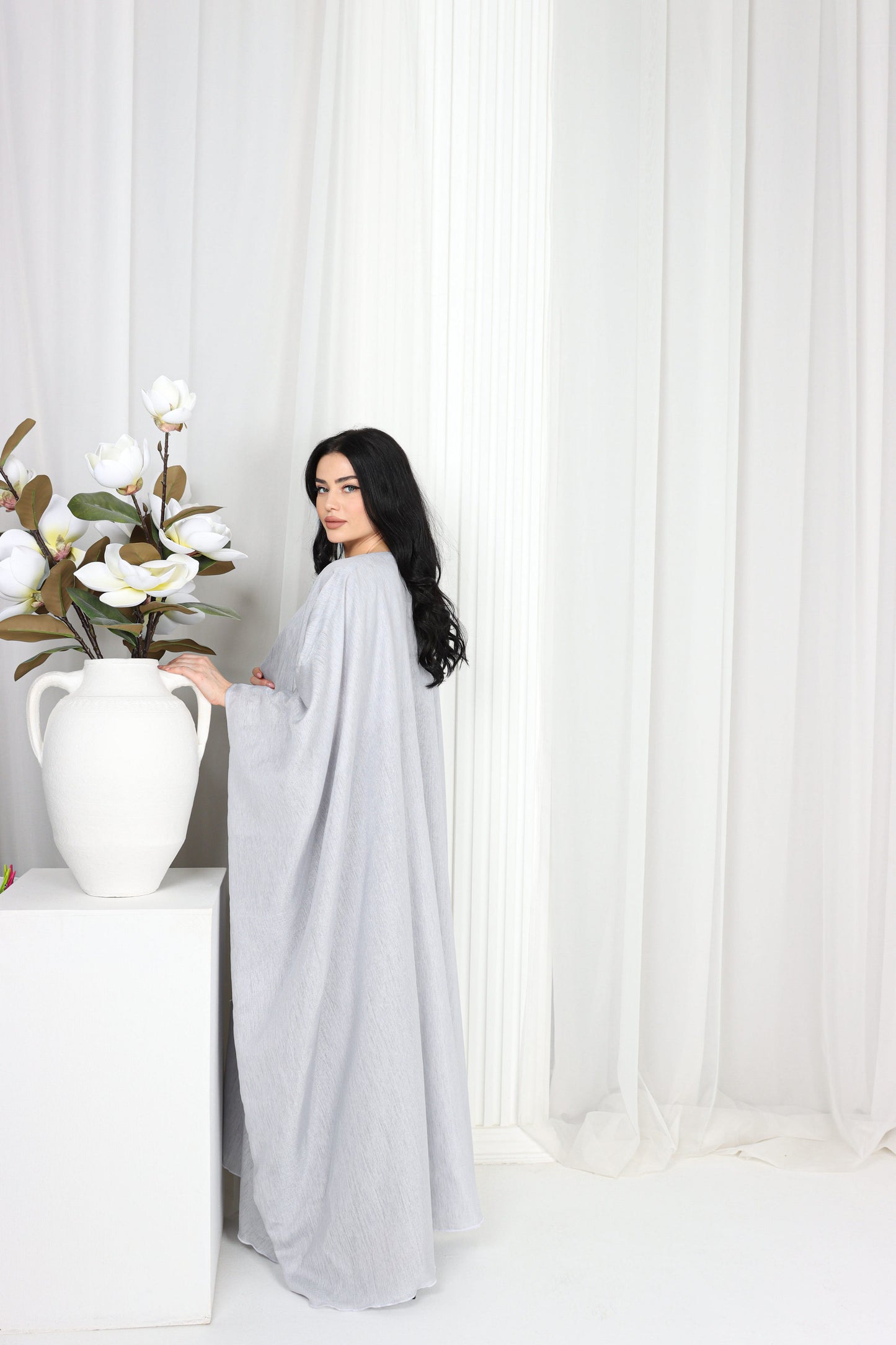 Sandy's Edition Boutique Dubai style Luxury colored abaya