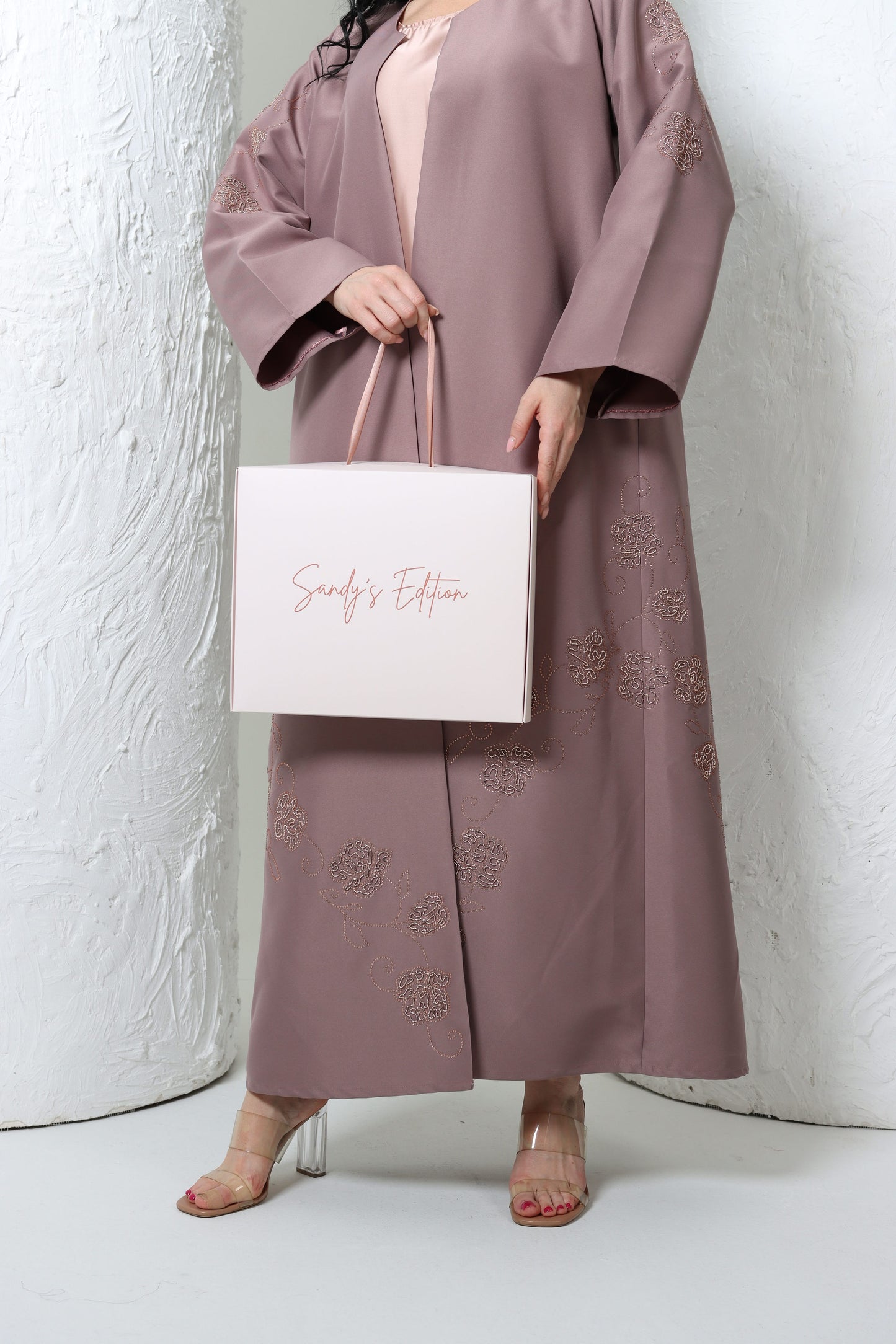 Sandy's Edition Boutique Dubai style Luxury colored abaya