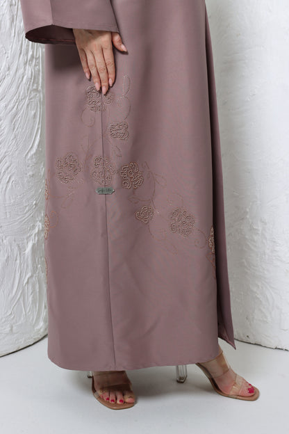 Sandy's Edition Boutique Dubai style Luxury colored abaya